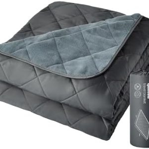Silentnight Camping Collection Quilted Travel Blanket - Cosy Soft Fleece Keep You Warm Outdoor - Water & Wind Proof for Hiking Campfire Car or Garden - Lightweight Compact Machine Washable, 145x200cm