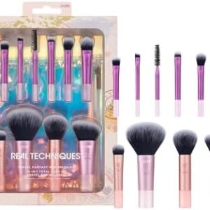 Real Techniques Travel Fantasy Mini Brush Kit, Makeup Brushes For Eyeshadow, Highlight, Contour, Powder, and Concealer, Travel-Sized Brushes and Cosmetic Bag, Synthetic Bristles, 11 Piece Set