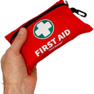 it's Smart Premium First Aid Kit 110 Pieces - for Travel Essentials, Hiking, Home, Camping and Car - Includes Emergency Blanket, Plasters, Bandages, Eyewash and Other First Aid Essentials - Red