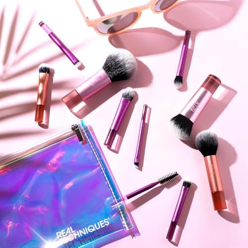 Real Techniques Travel Fantasy Mini Brush Kit, Makeup Brushes For Eyeshadow, Highlight, Contour, Powder, and Concealer, Travel-Sized Brushes and Cosmetic Bag, Synthetic Bristles, 11 Piece Set - Image 6